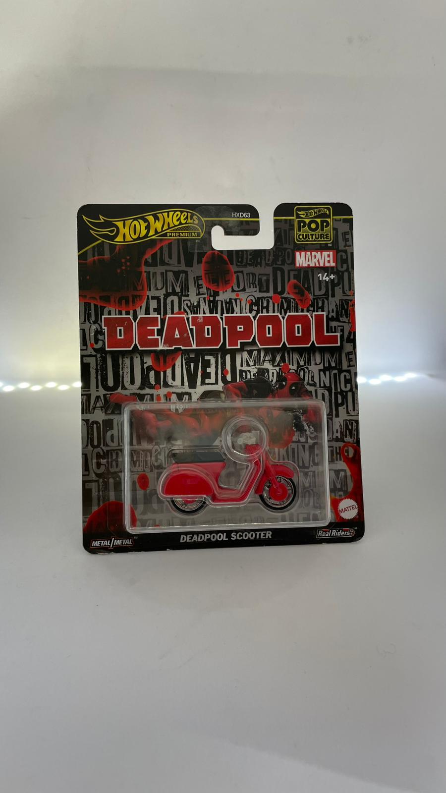 Hot Wheels Pop Culture Marvel Deadpool Scooter (Variant)